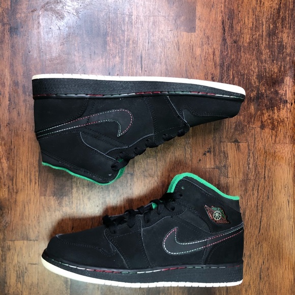 Jordan mids classic sz 6.5y - Picture 3 of 7